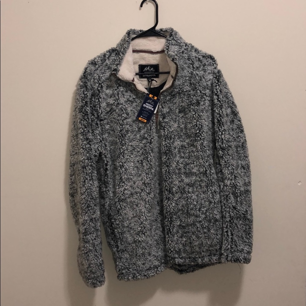 Grey Sherpa pullover